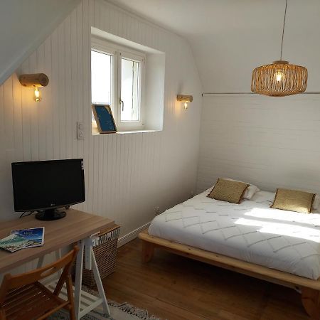 Maison Au Coeur Du Bourg, Plages A Pied Plougasnou Kültér fotó