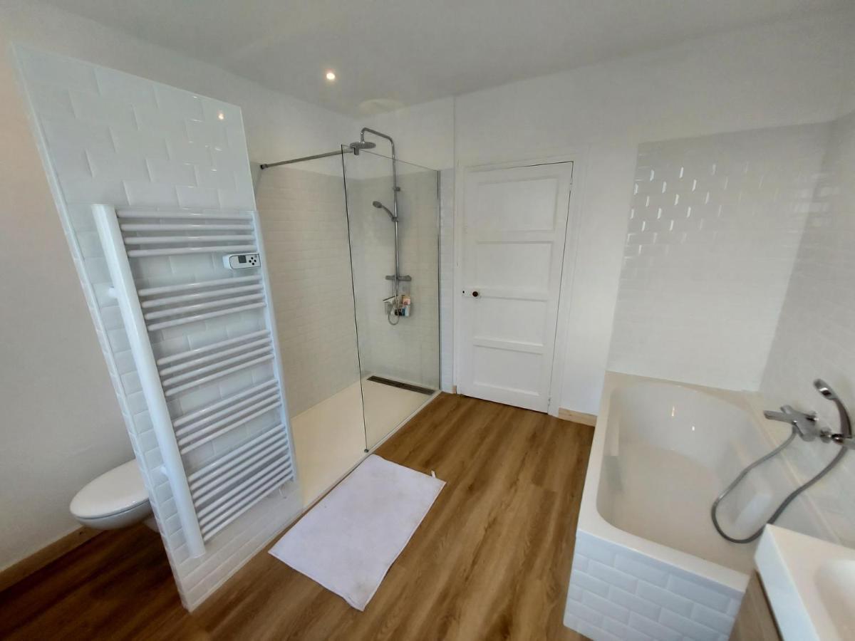 Maison Au Coeur Du Bourg, Plages A Pied Plougasnou Kültér fotó