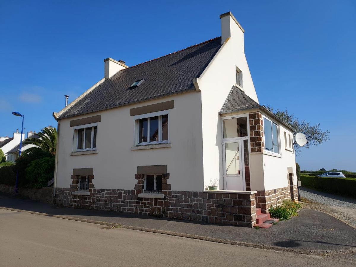 Maison Au Coeur Du Bourg, Plages A Pied Plougasnou Kültér fotó